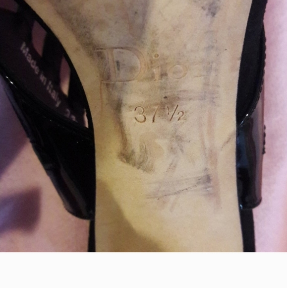 Designer DIOR Patent Leather Sandals - Picture 8 of 10